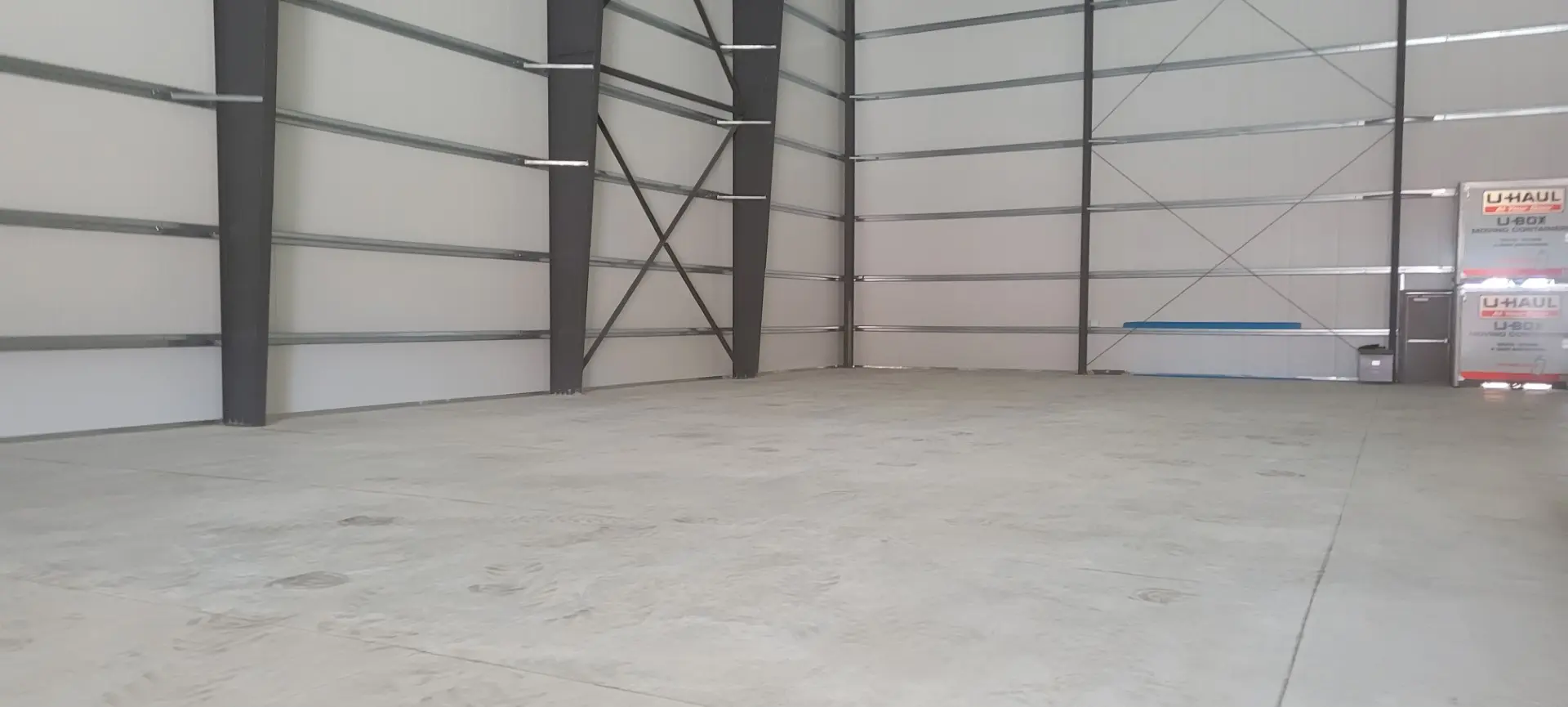 Commercial parking lot sealing at U-Haul Halton - Andy's Asphalt Sealing